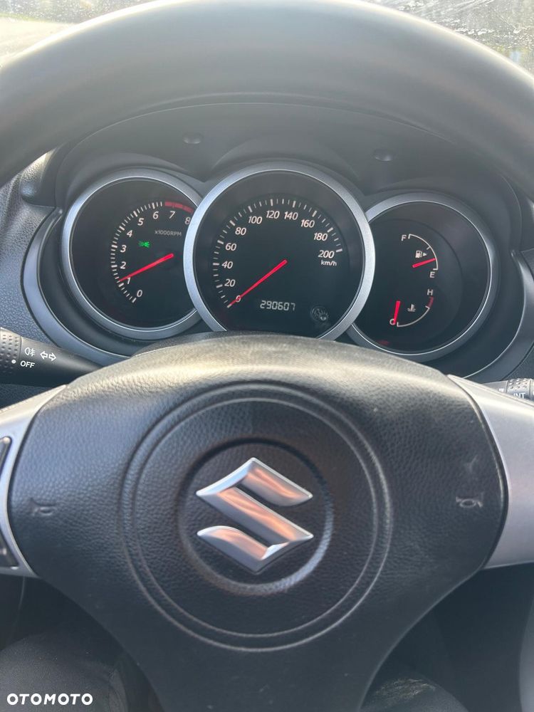 Suzuki Grand Vitara 2.0 Comfort - 7