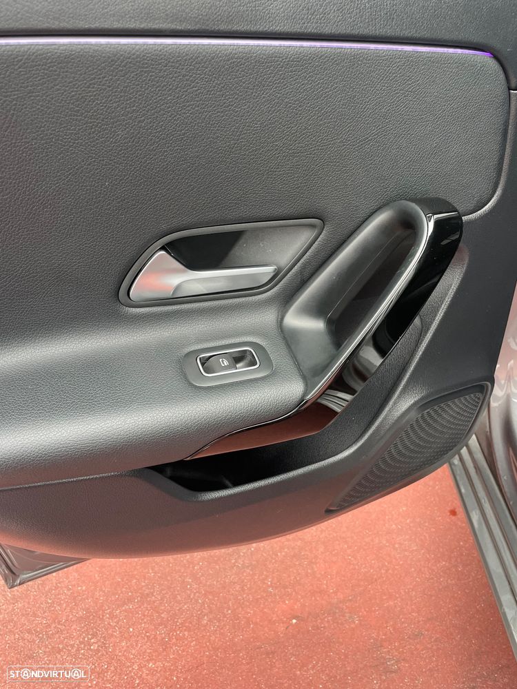 Mercedes-Benz A 180 d 7G-DCT - 16