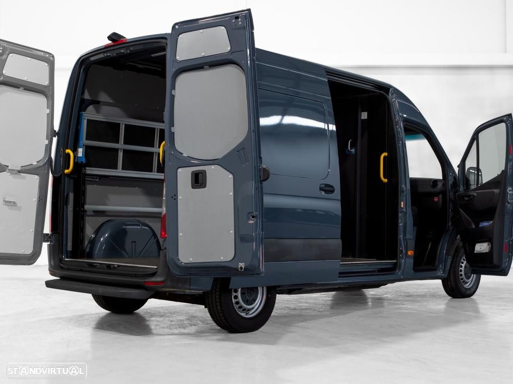 Mercedes-Benz E-SPRINTER STANDARD 55/47 KWH C/IVA - 4