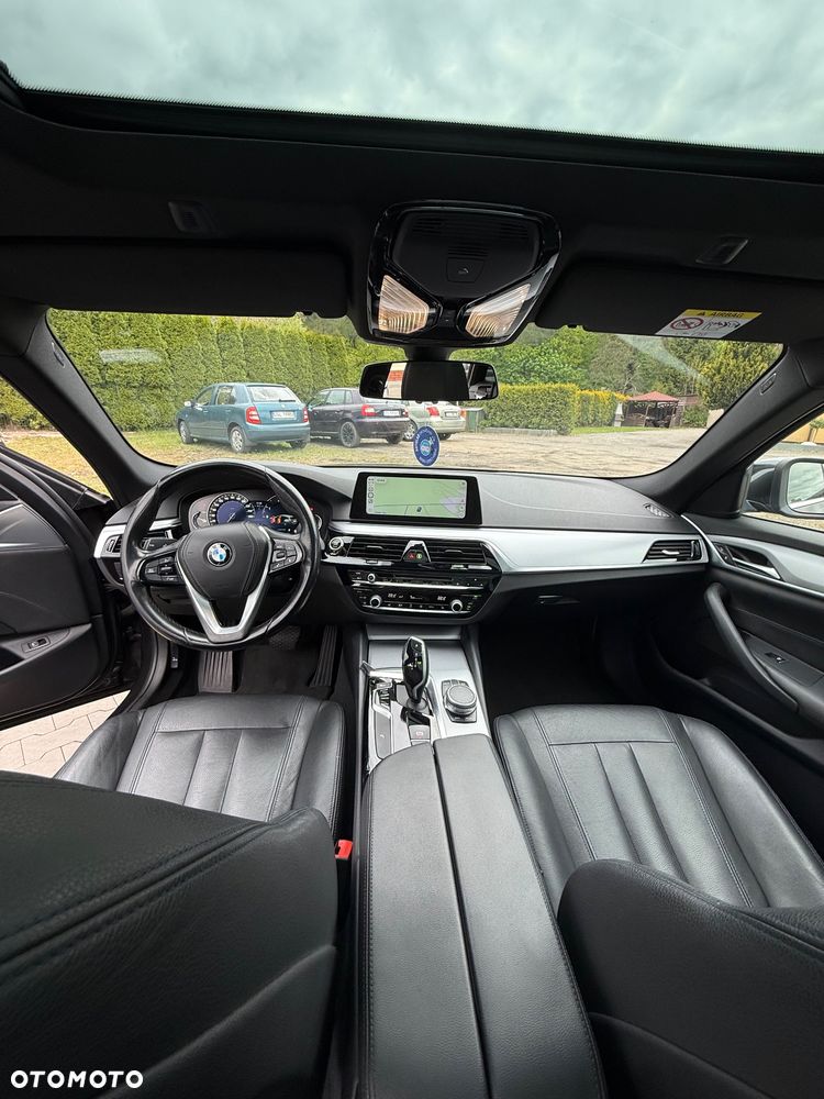 BMW Seria 5 520d - 7