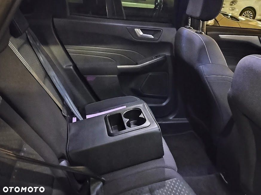 Ford Kuga 1.5 EcoBoost FWD Trend - 6