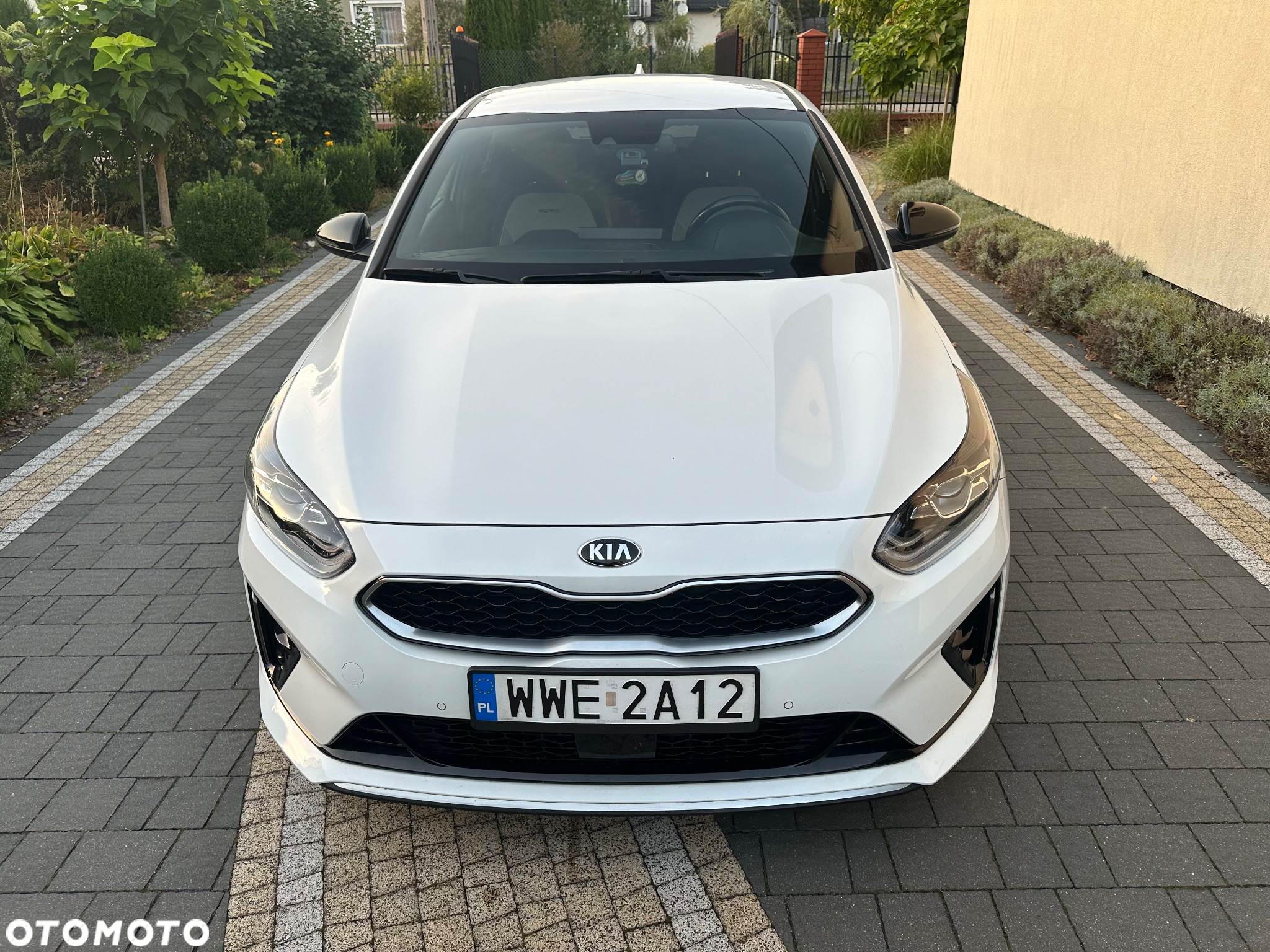 Kia ProCeed 1.6 CRDi GT Line DCT - 4