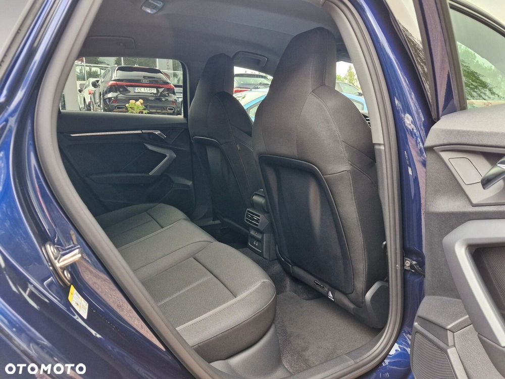Audi A3 Sportback 35 TFSI mHEV Advanced S tronic - 24