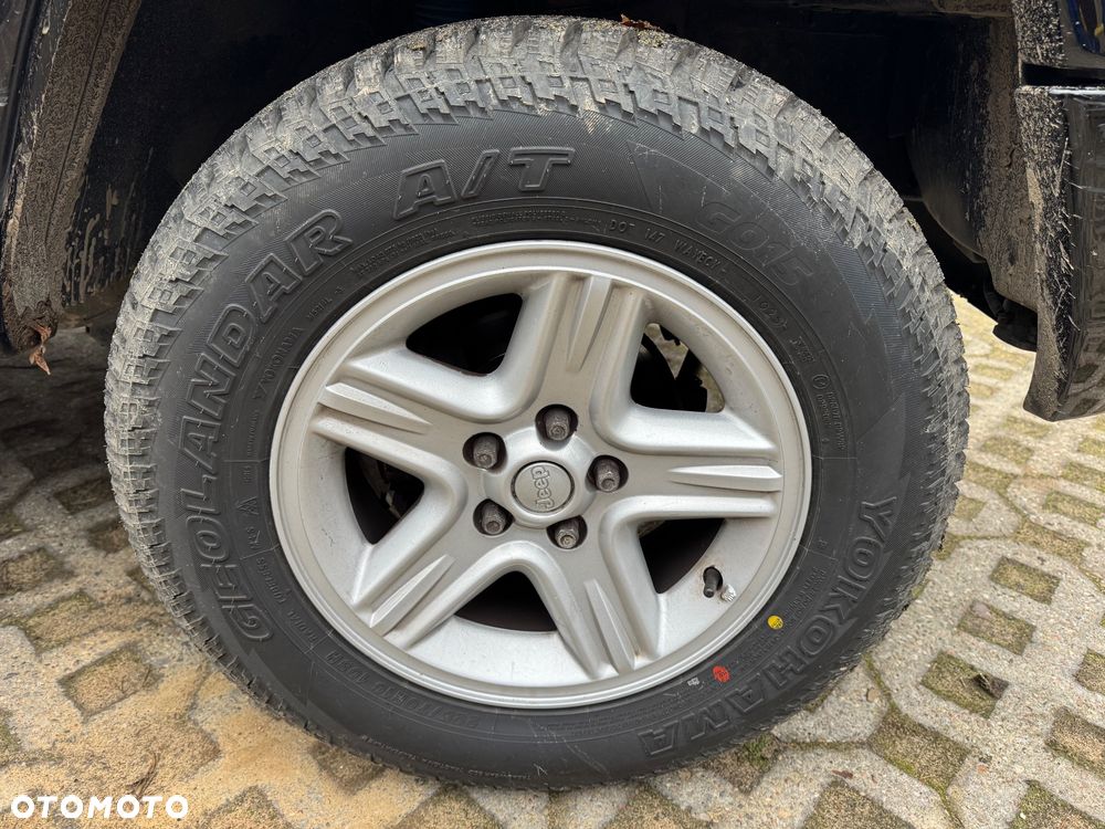 Jeep Cherokee 4.0 Limited - 26