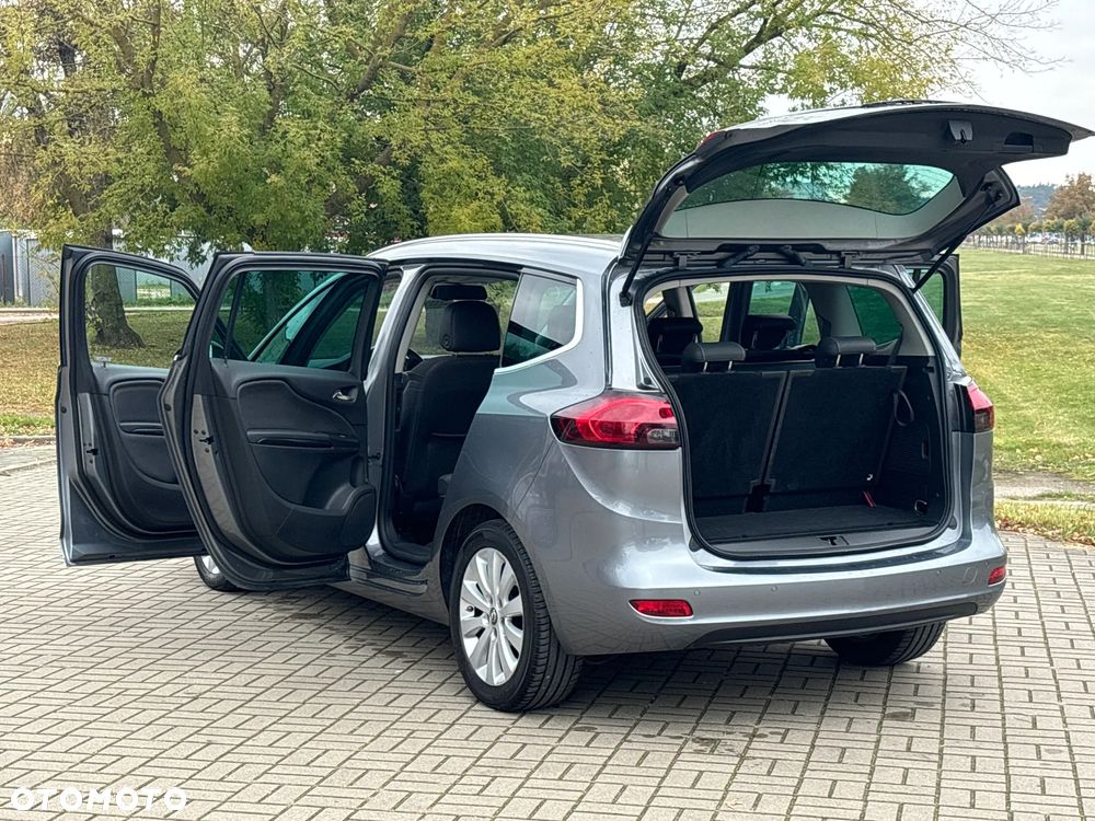 Opel Zafira - 19