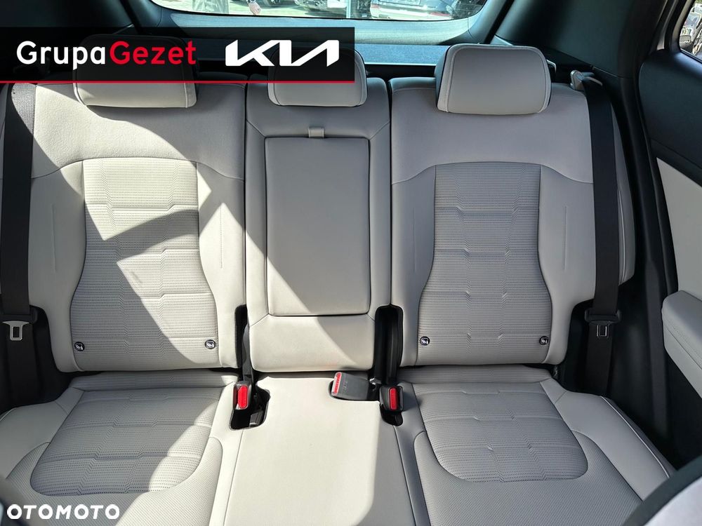 Kia Sportage 1.6 T-GDI HEV Black Edition 2WD - 17
