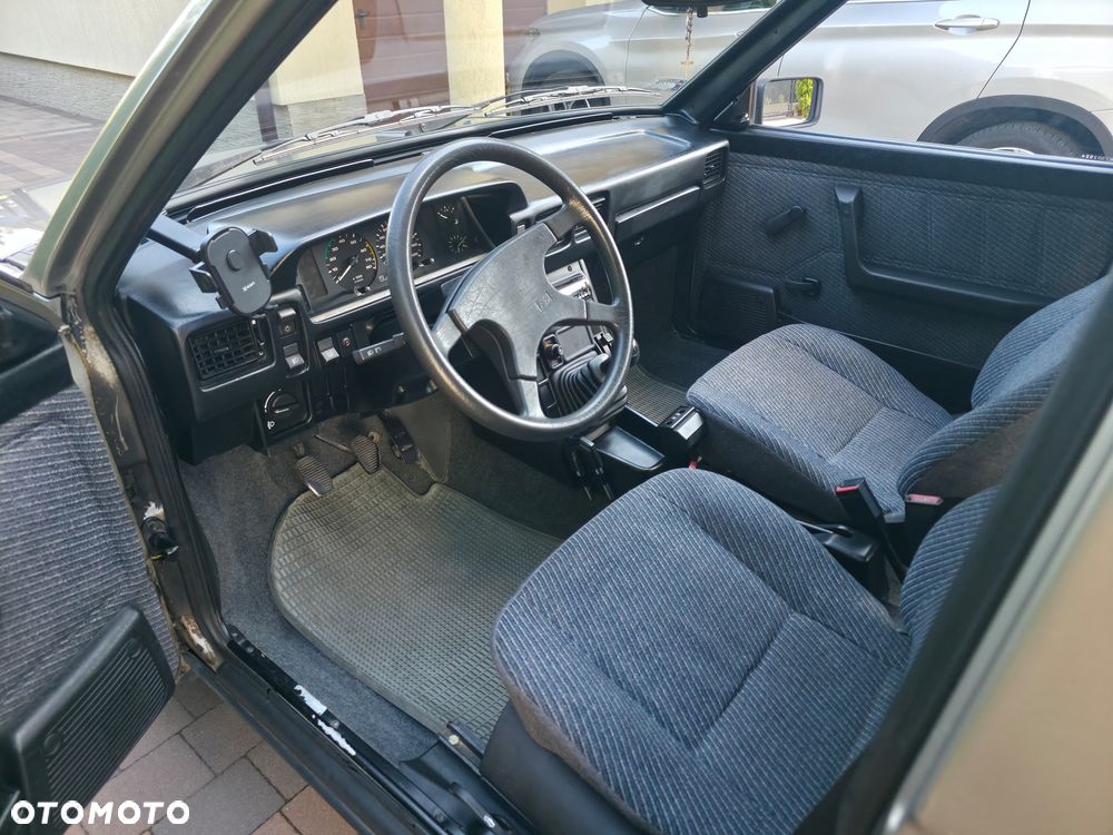 Polonez Caro - 7