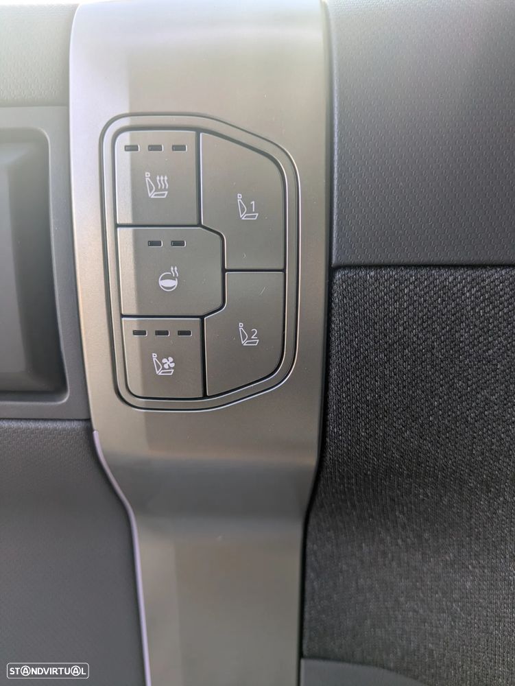 Kia EV3 81,4-kWh FWD GT-Line - 38