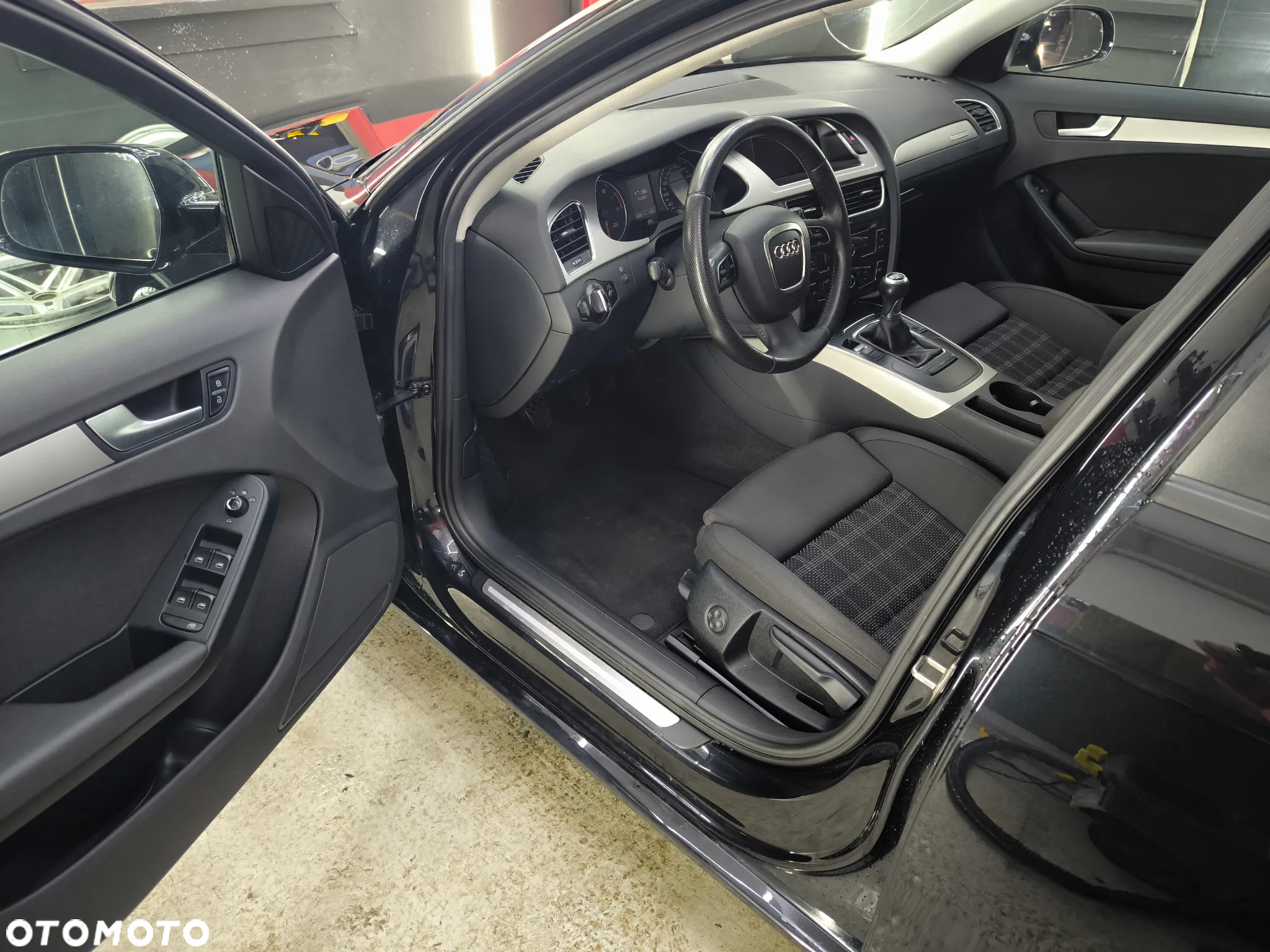 Audi A4 2.0 TFSI Quattro - 4