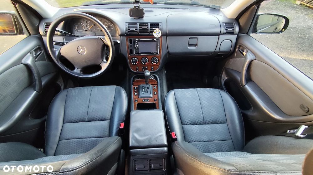 Mercedes-Benz ML - 8