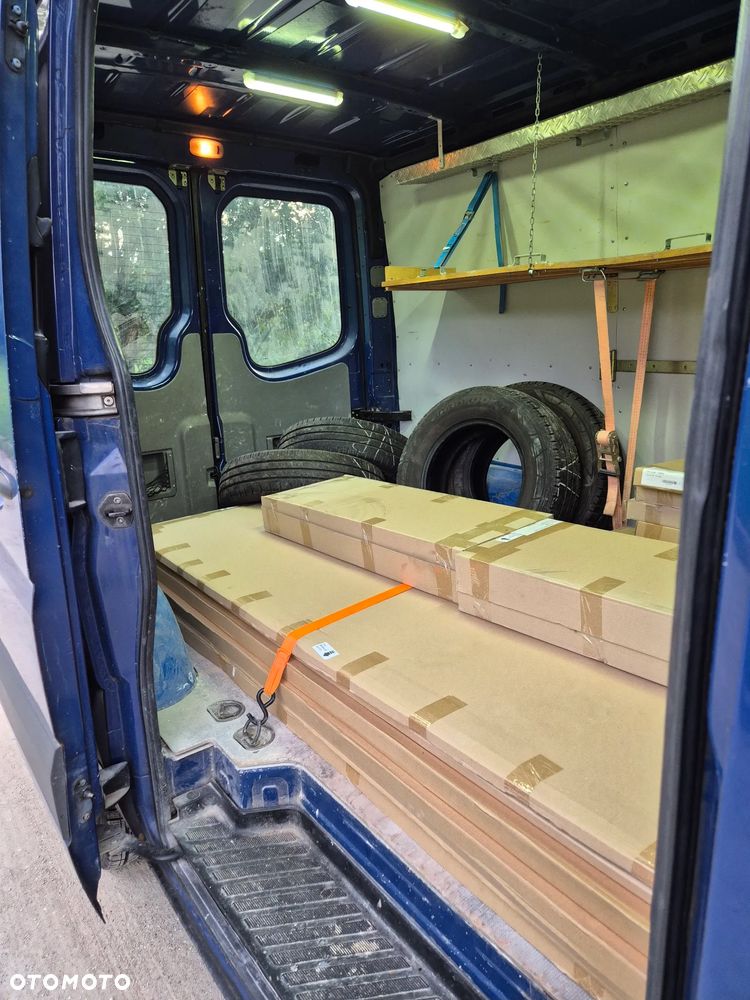 Mercedes-Benz Sprinter - 19