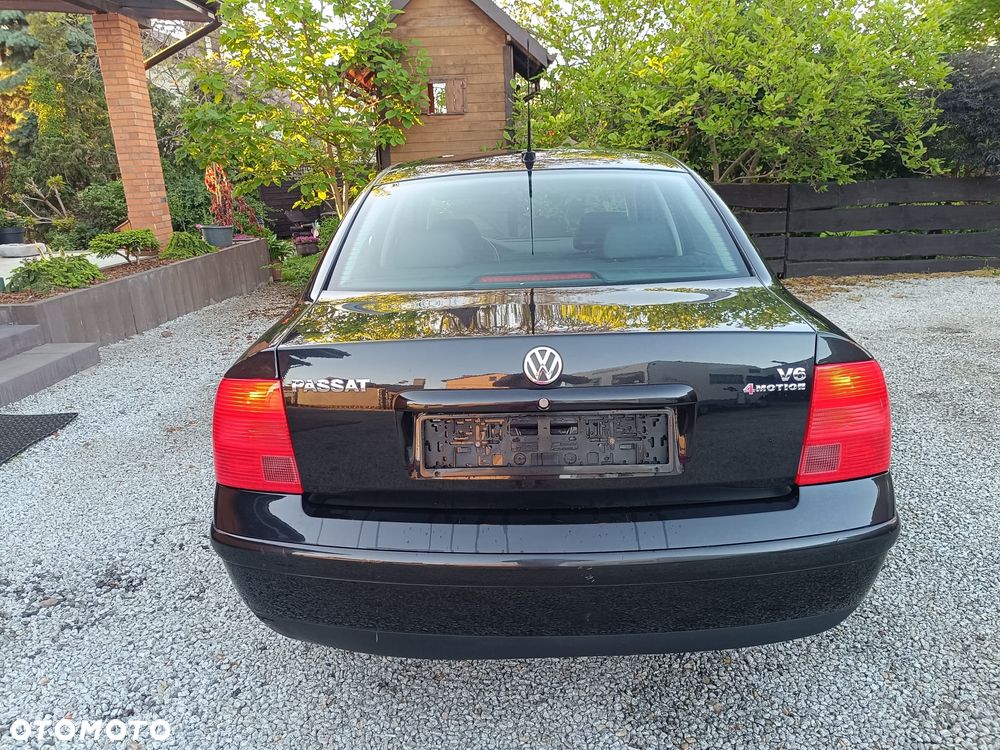 Volkswagen Passat - 3