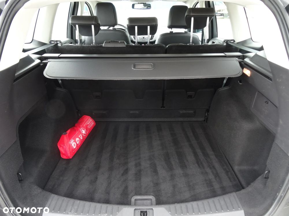 Ford Kuga 2.0 TDCi 4x4 Trend - 18