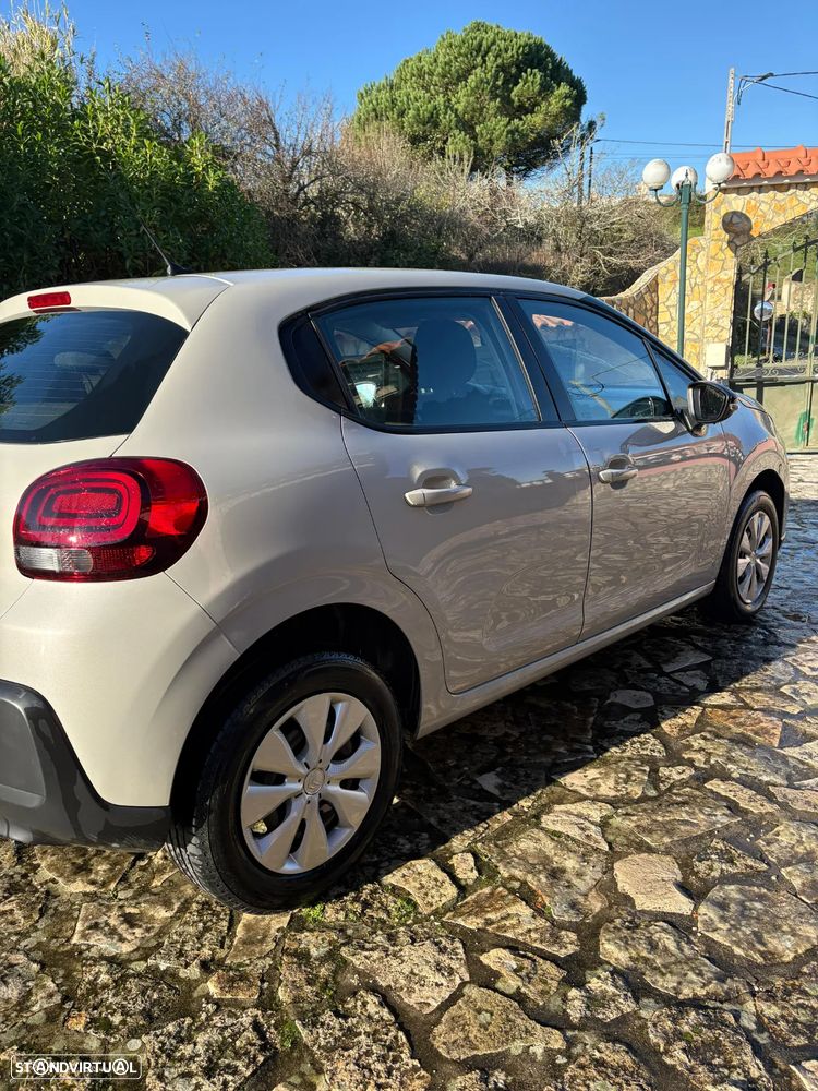 Citroën C3 Pure Tech S&S Live - 4