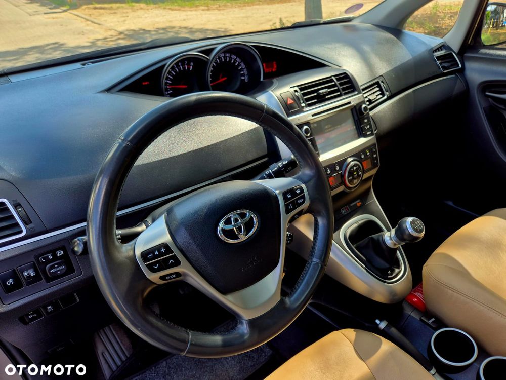 Toyota Verso 1.6 5-Sitzer Comfort - 27