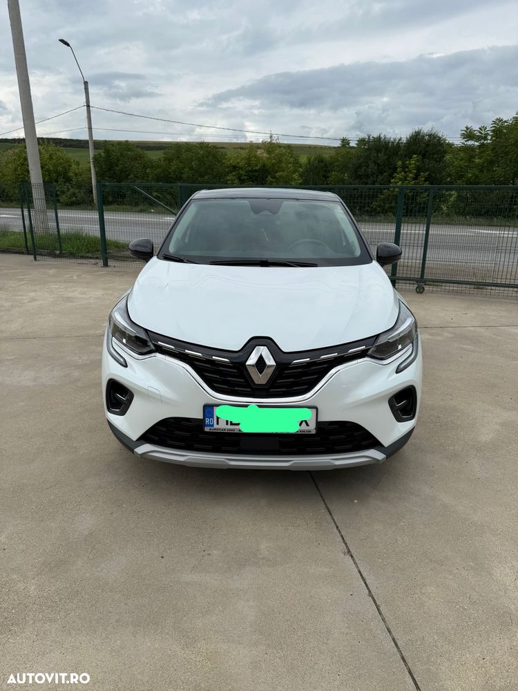 Renault Captur E-Tech PHEV 160 Techno - 2