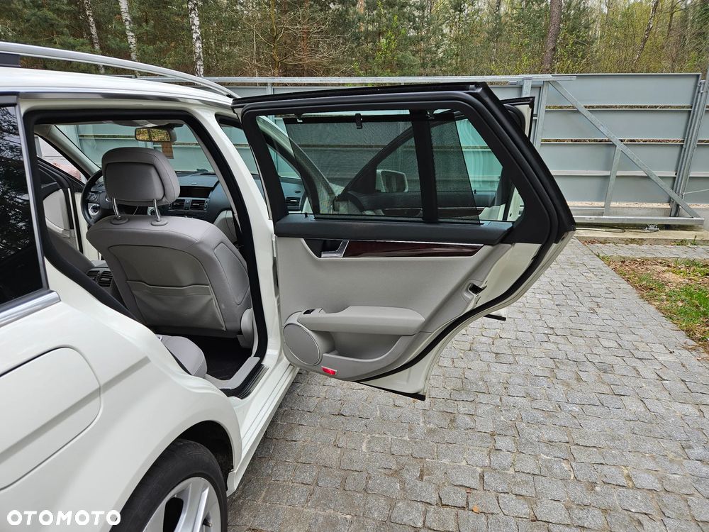 Mercedes-Benz Klasa C 200 Kompressor Elegance - 17