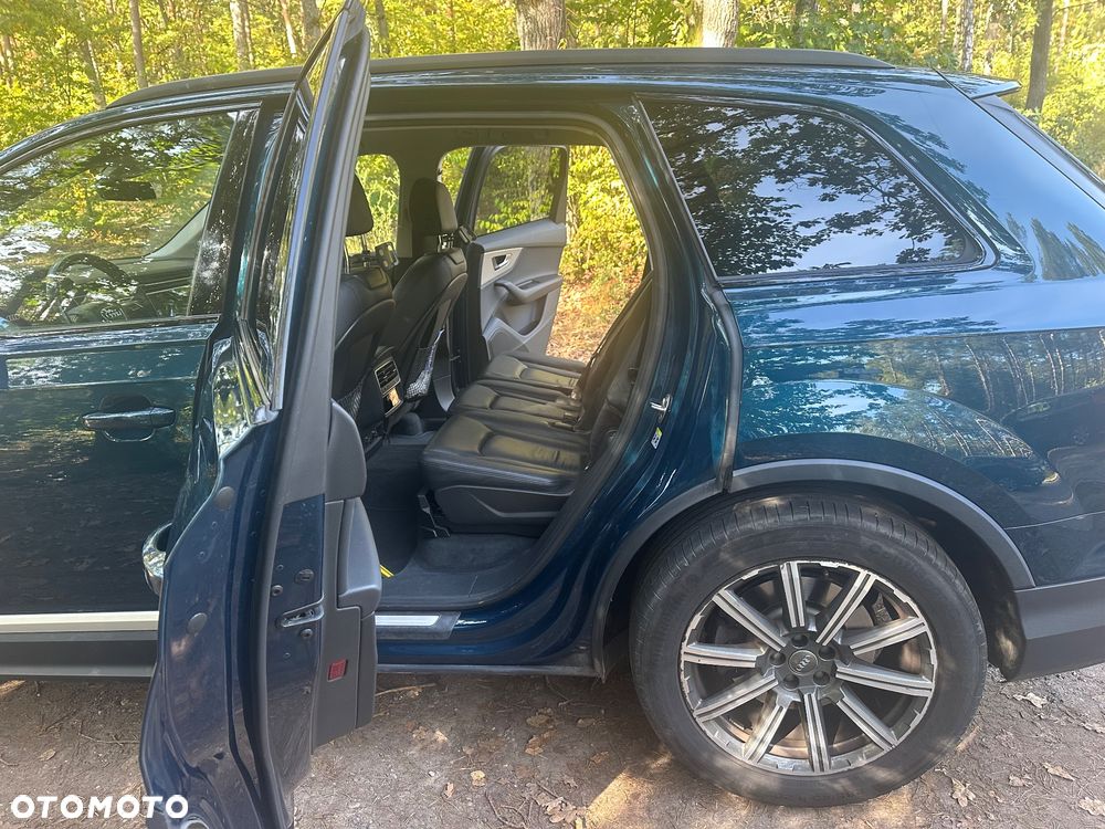 Audi Q7 - 16