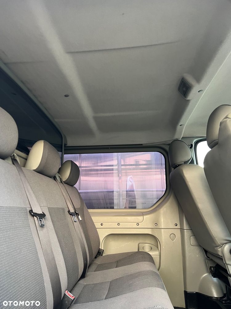 Opel Vivaro - 21