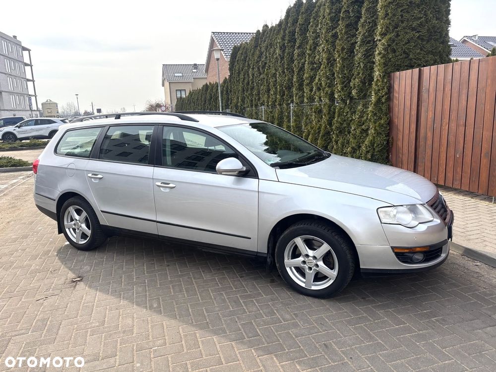 Volkswagen Passat Variant 2.0 TDI DPF Comfortline - 11