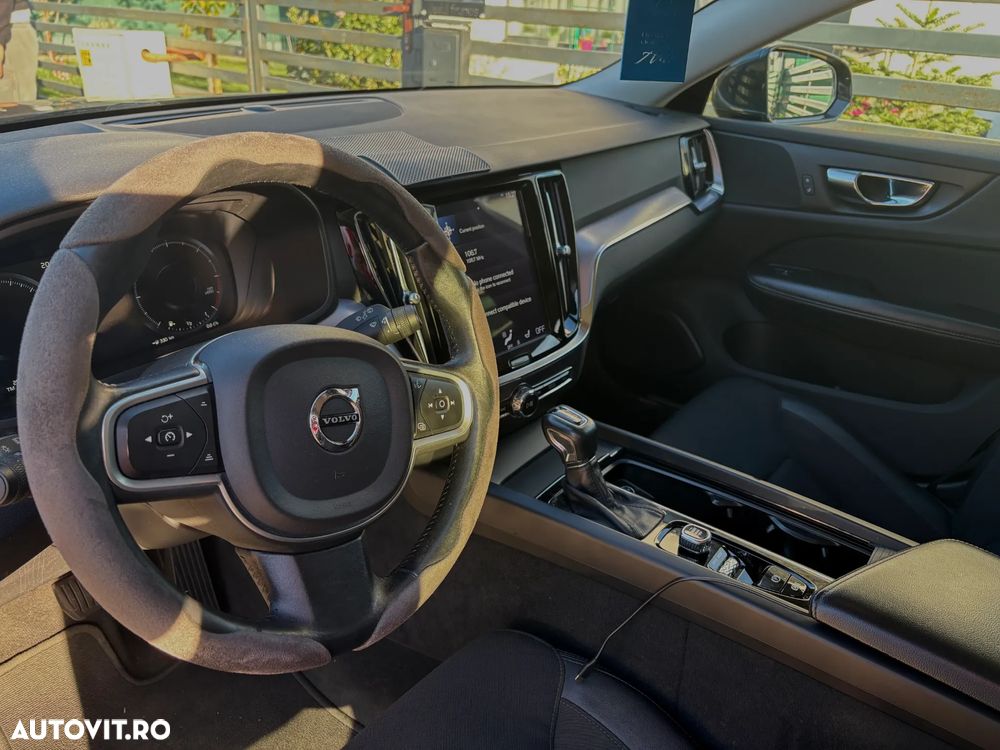 Volvo V60 D3 Momentum - 10