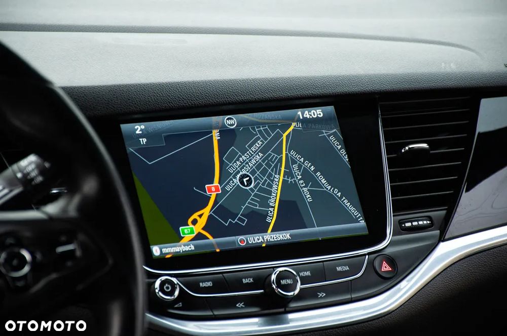 Opel Astra 1.4 Turbo Innovation - 31