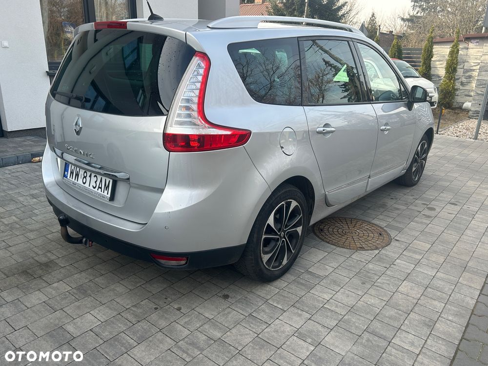 Renault Grand Scenic ENERGY TCe 130 BOSE EDITION - 9