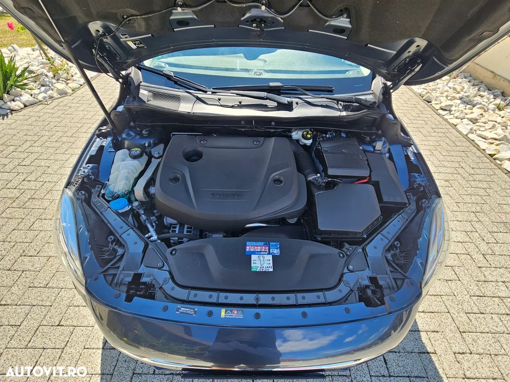 Volvo V40 - 16