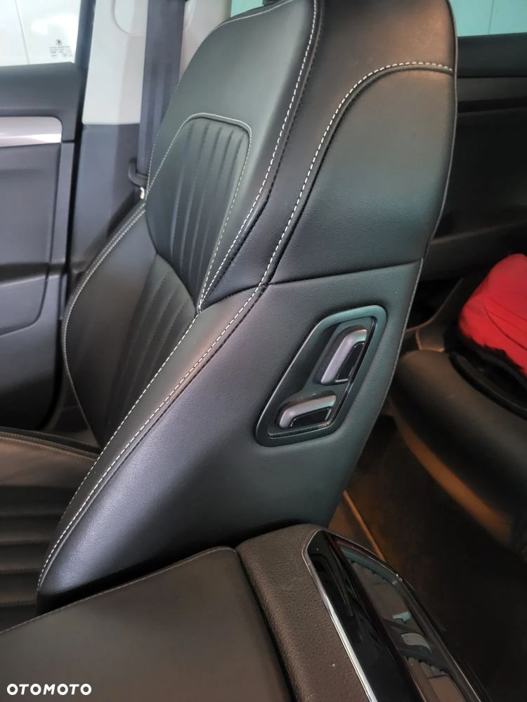 Skoda Superb 2.0 TDI SCR Style DSG - 20