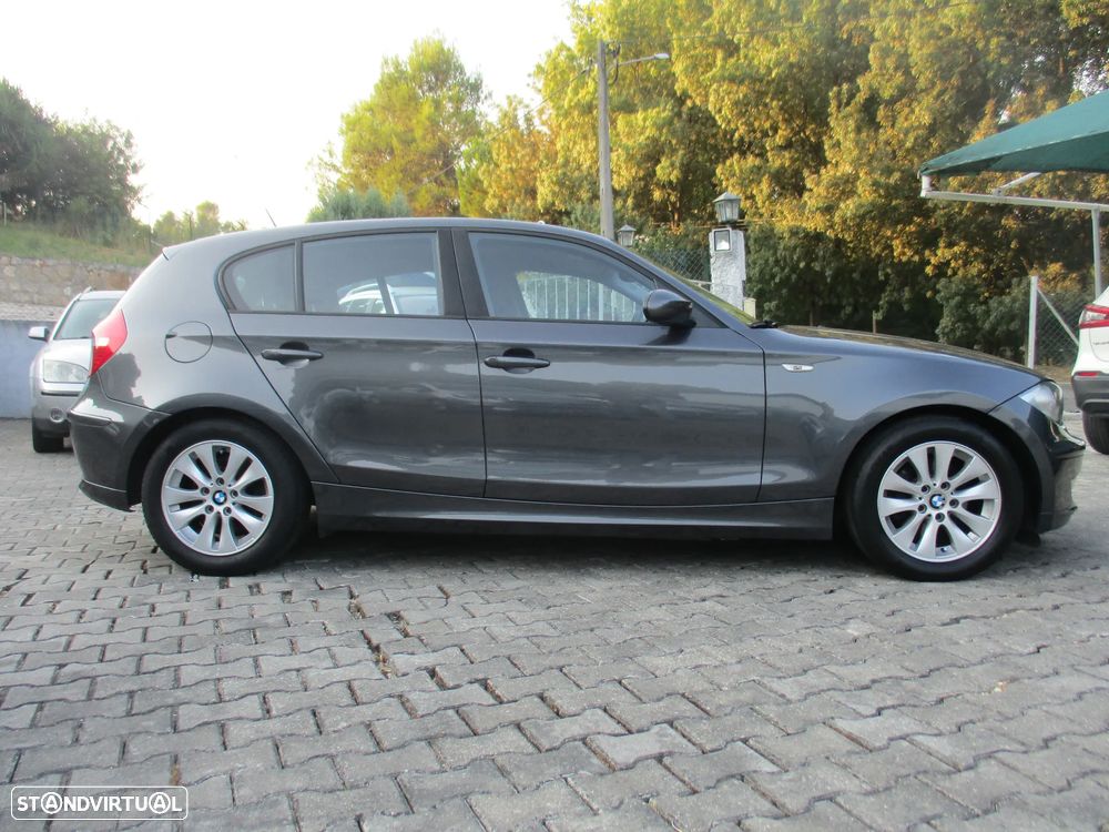 BMW 118 d — fotografia 8