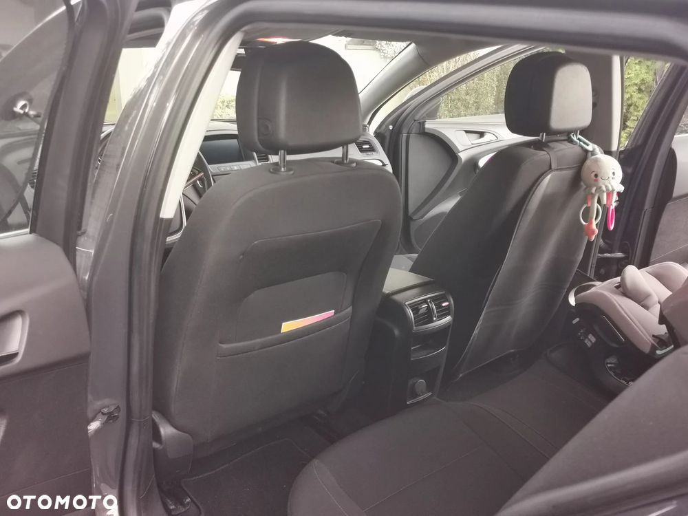 Opel Insignia 1.4 T Cosmo S&S - 26