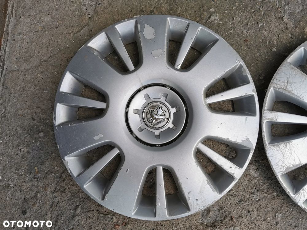 Vauxhall Opel Astra Zafira Meriva Kołpaki 16" 2 szt - 2