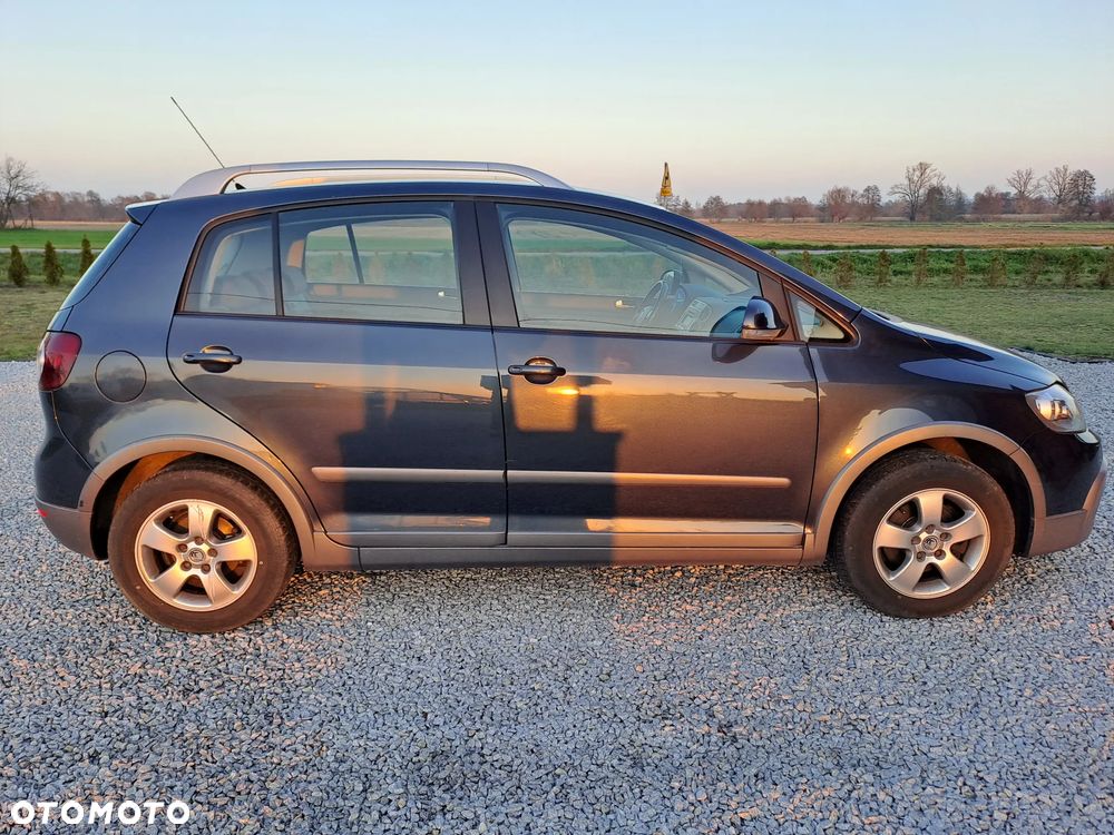Volkswagen Golf Plus 1.6 CrossGolf - 4