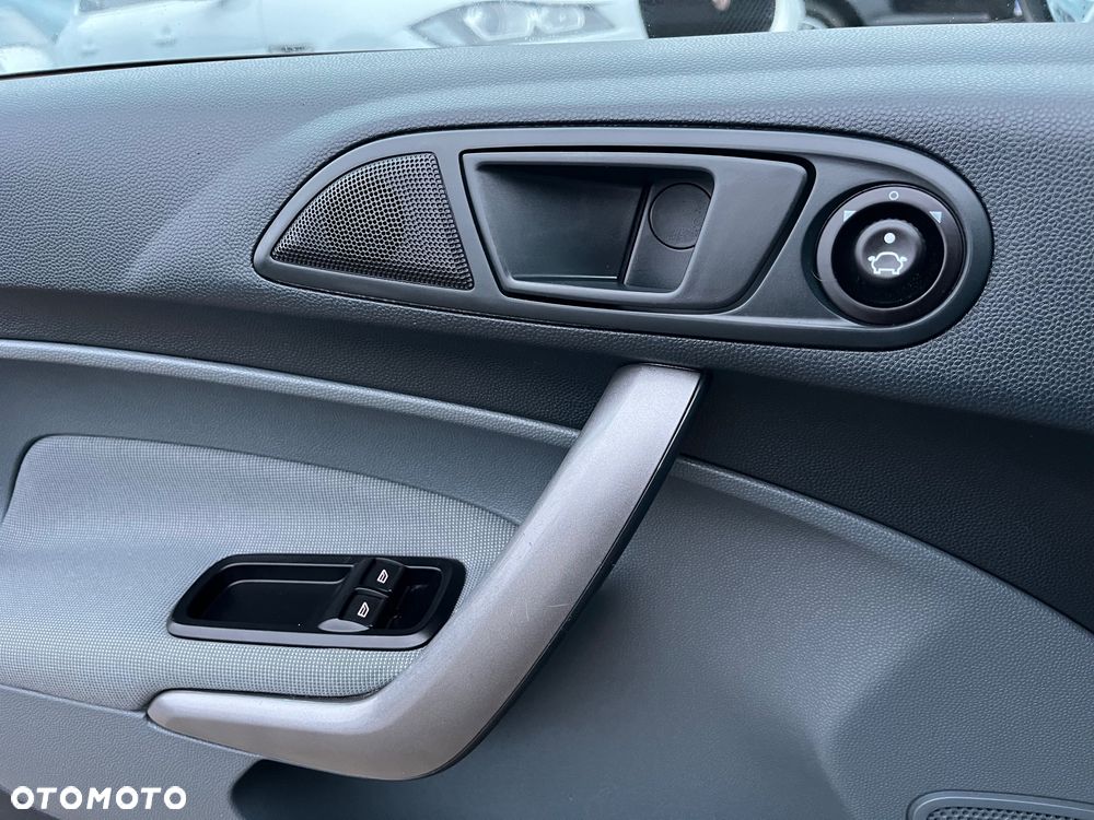 Ford Fiesta 1.25 Viva - 15