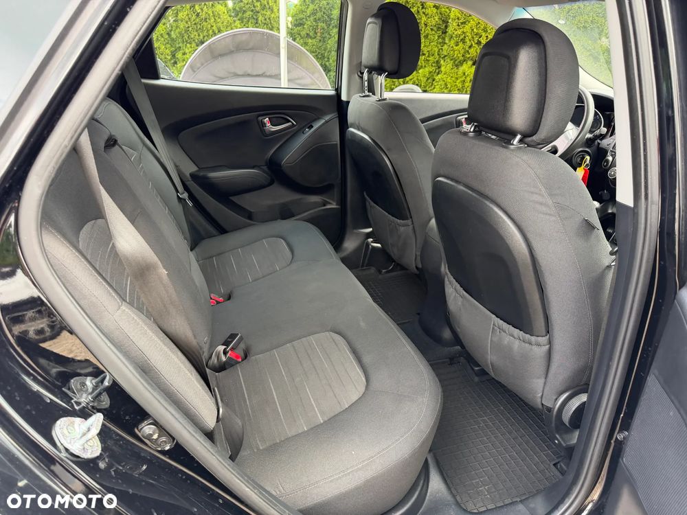 Hyundai ix35 blue 1.6 2WD Finale Silver - 11