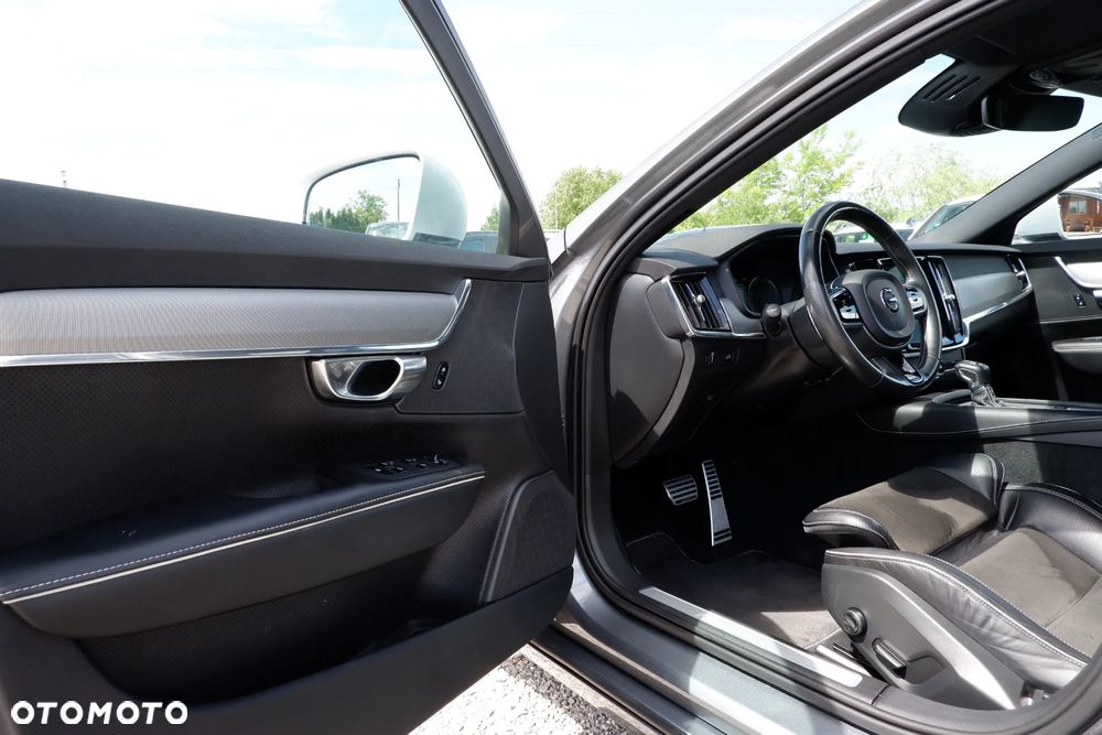Volvo V90 T5 R-Design - 26