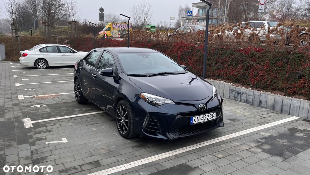 Toyota Corolla - 4