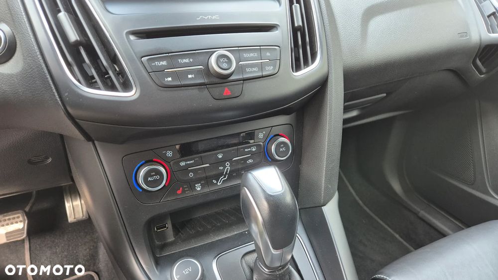 Ford Focus 2.0 TDCi ST PowerShift - 20