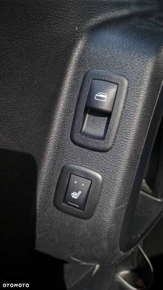 Dodge Grand Caravan - 25
