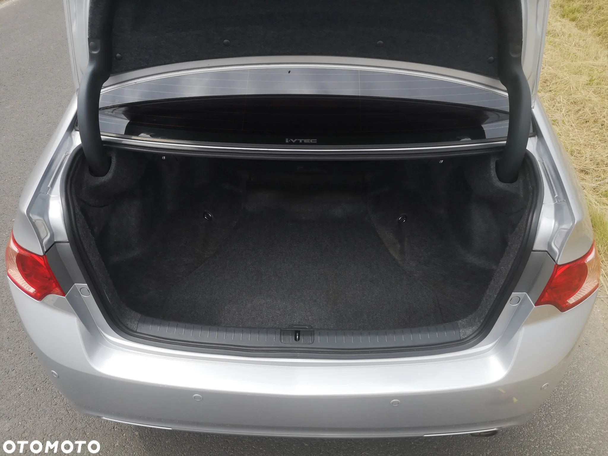 Honda Accord 2.0 Lifestyle - 24