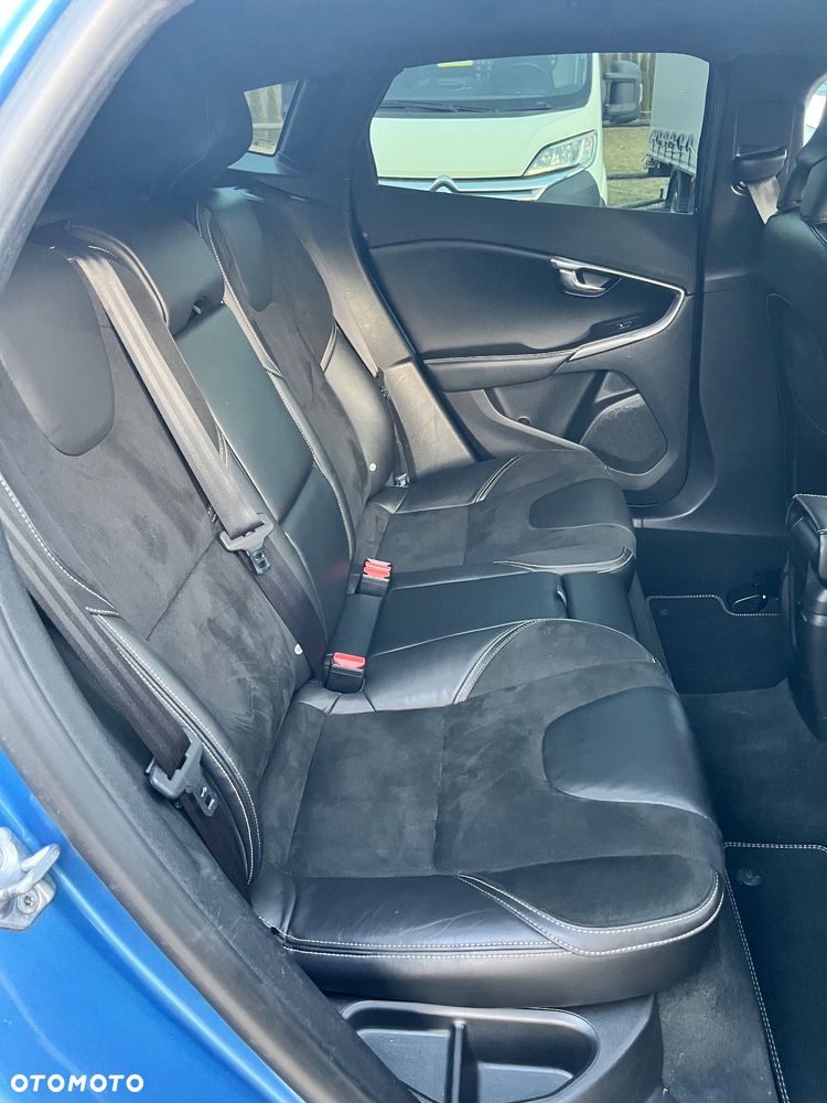 Volvo V40 T2 RDesign - 16