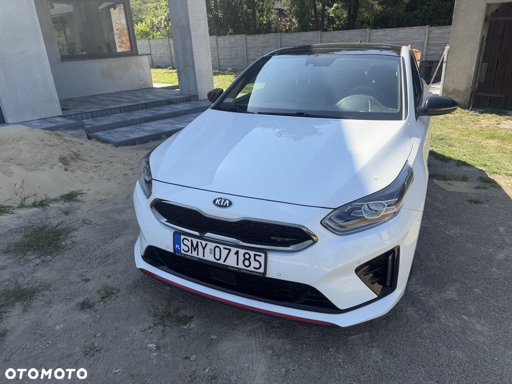 Kia ProCeed - 1