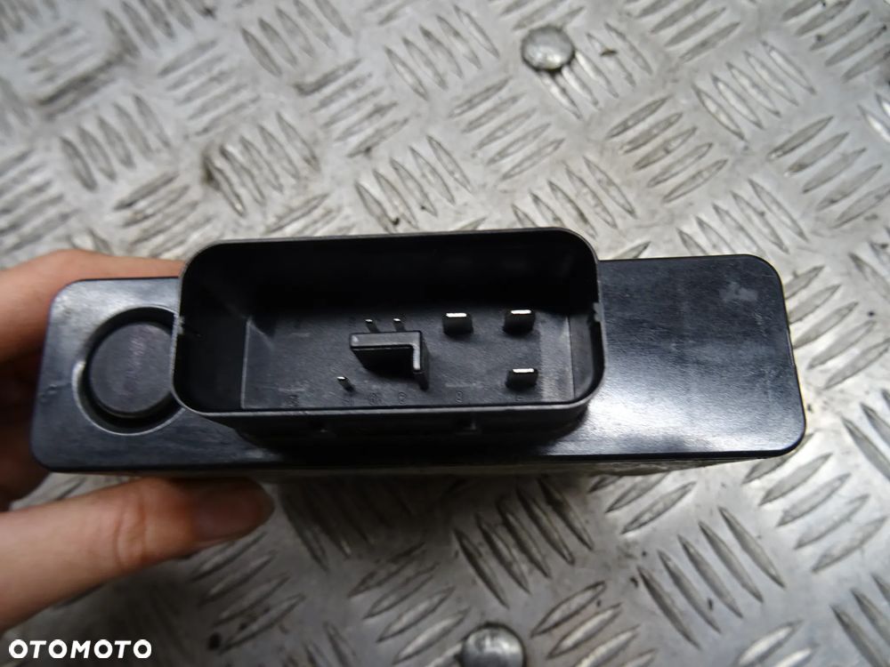 SKODA FABIA II 10-14 1.2 TDI MODUŁ STABILIZATOR NAPIĘCIA 8K0959663F - 2