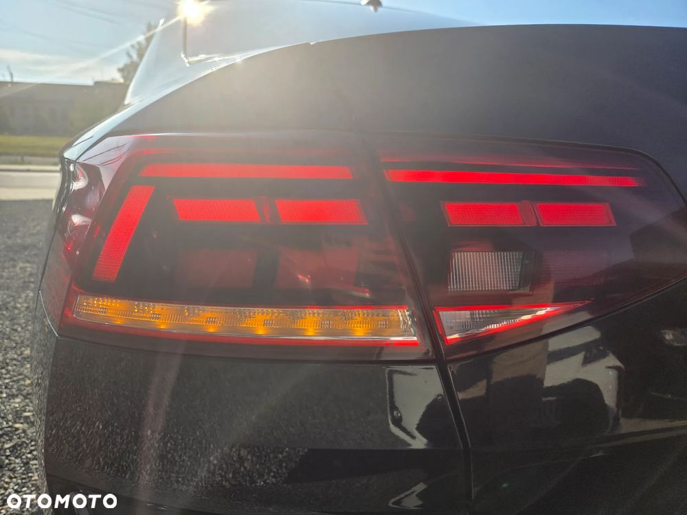 Volkswagen Passat 1.5 TSI EVO Business DSG - 34