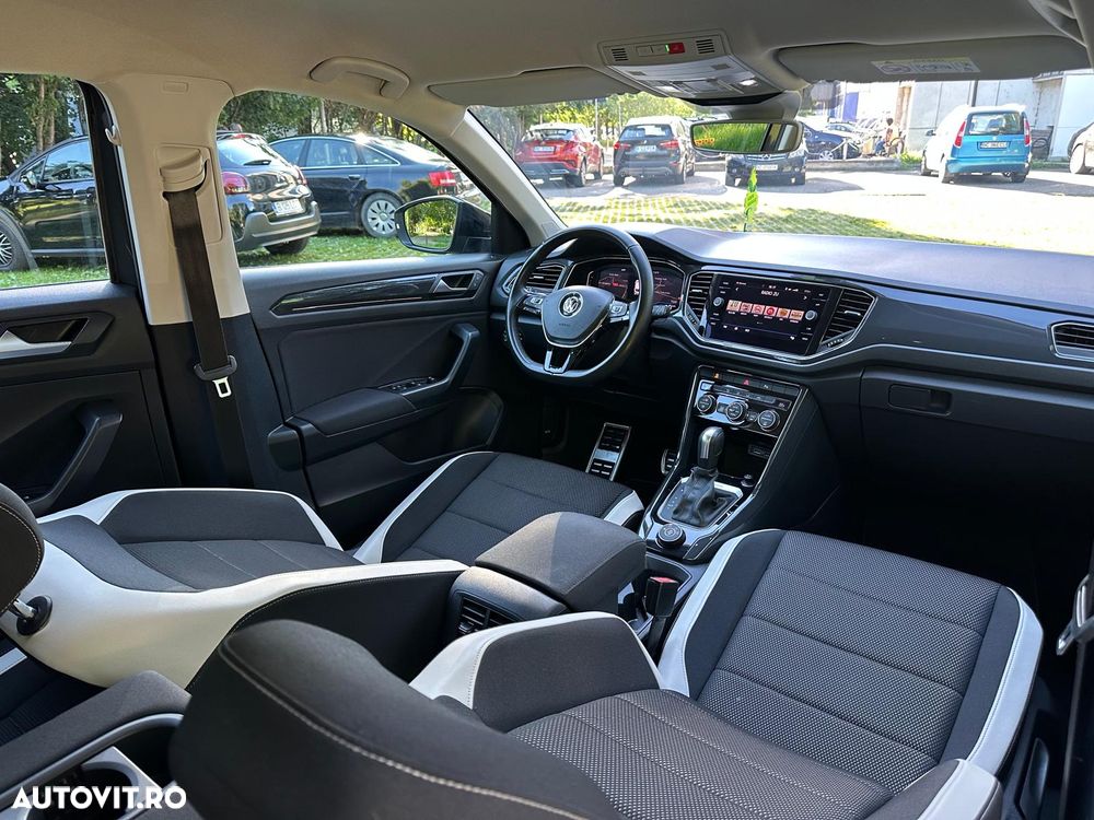 Volkswagen T-Roc 2.0 TDI SCR 4MOTION DSG Sport - 13