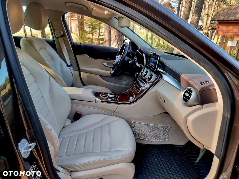 Mercedes-Benz Klasa C 200 4-Matic 7G-TRONIC - 10