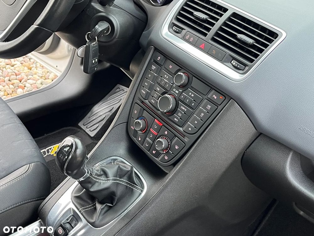 Opel Meriva 1.4 T Cosmo - 15