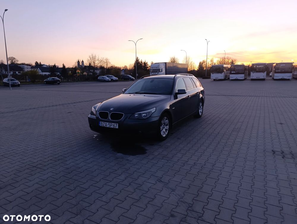 BMW Seria 5 520d - 1
