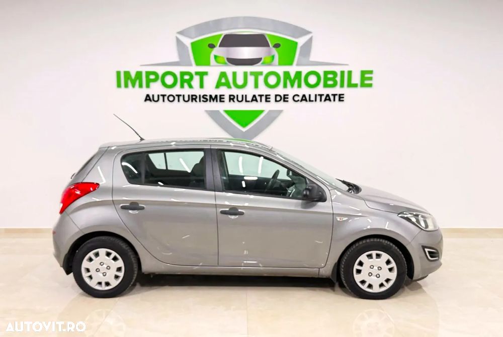 Hyundai i20 1.2 Trend - 13