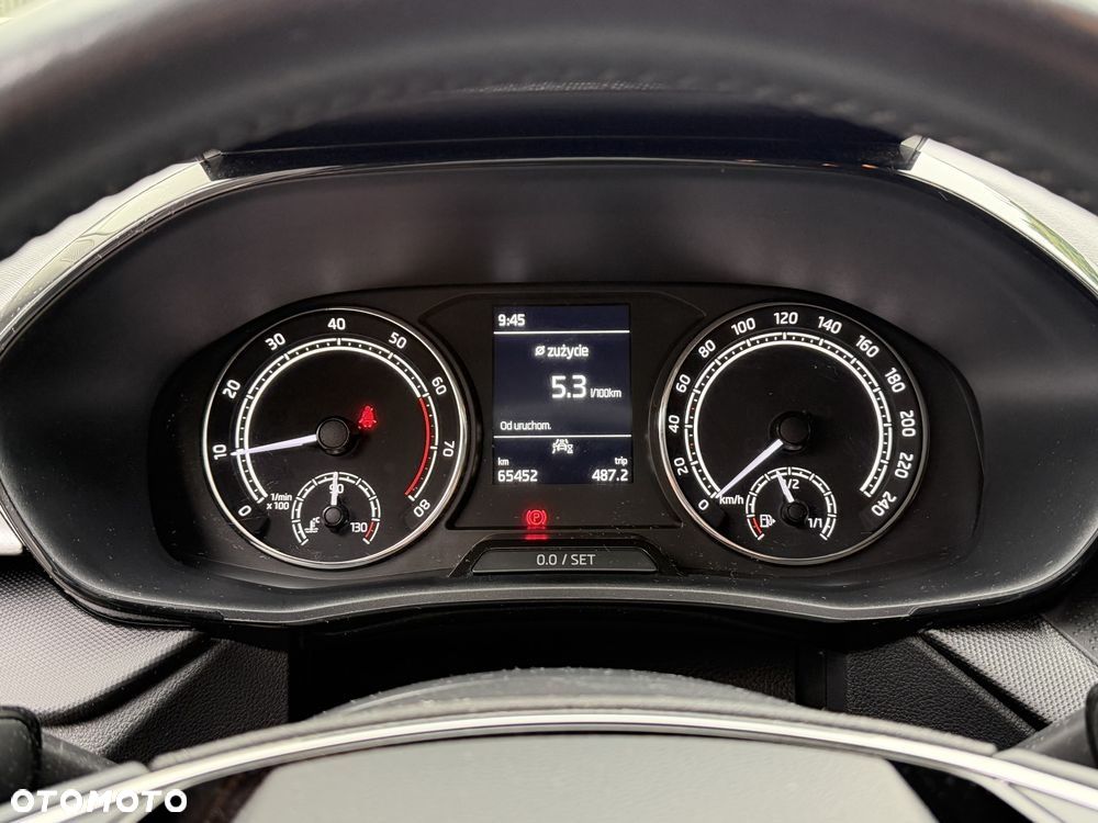 Skoda Fabia 1.0 TSI Ambition - 23